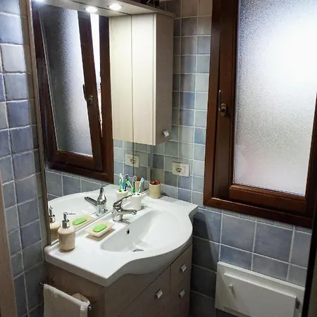 Superbe Dans Petite Résidence . Appartement