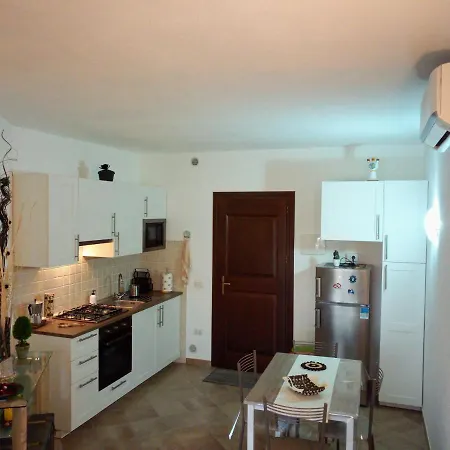 Appartement Superbe Dans Petite Résidence . *